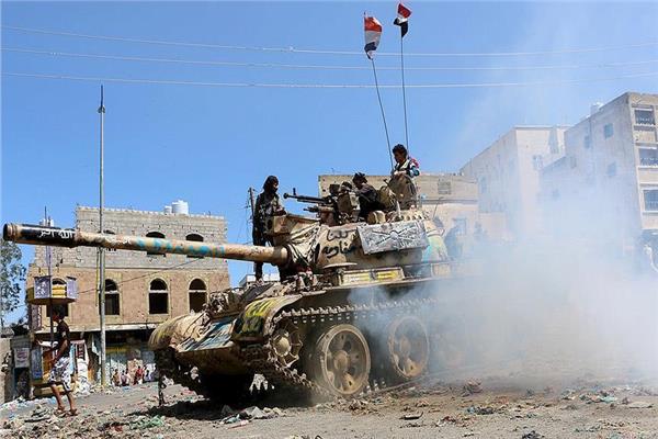 مقتل قائد بالجيش خلال معارك مع الحوثيين غربي تعز