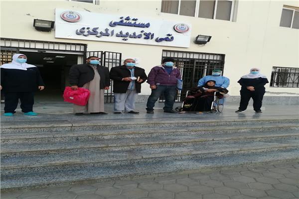 مغادرة 7 متعافين من  كورونا مستشفى حميات المنصورة