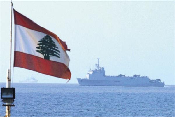 العلم اللبناني على مياه المتوسط