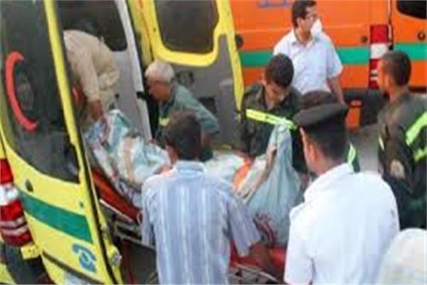 إصابة 4 أشخاص في حادث بقرية القلعة في قنا