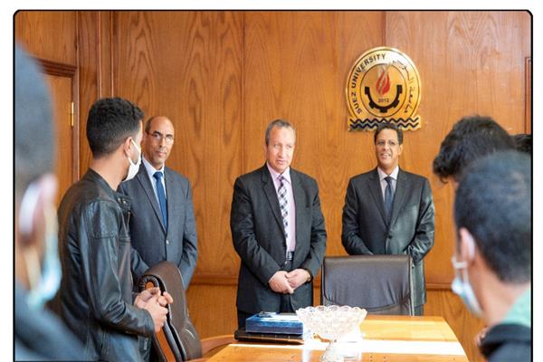 جامعة السويس تستقبل السفير الموريتاني 