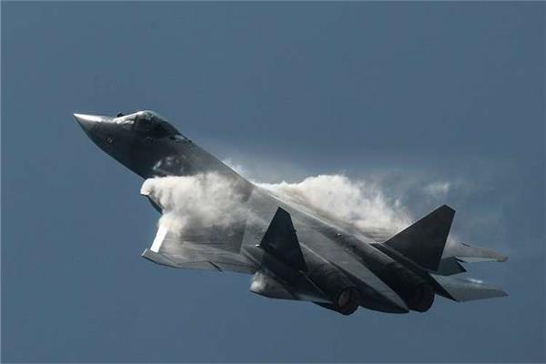 روسيا تحصل طائرة مقاتلة من الجيل الخامس