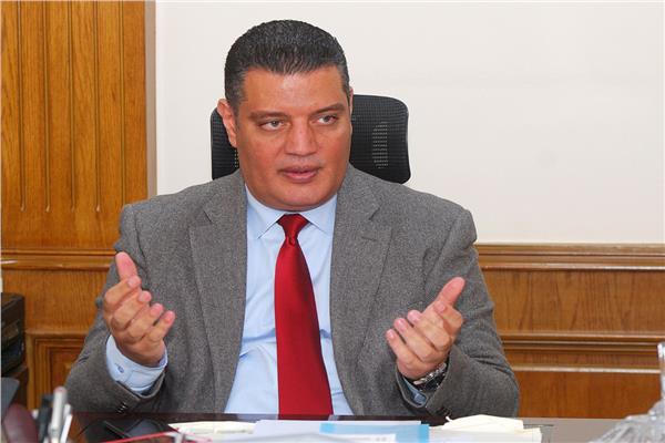 أيمن عبدالموجود، مساعد وزيرة التضامن لشئون المجتمع الأهلي