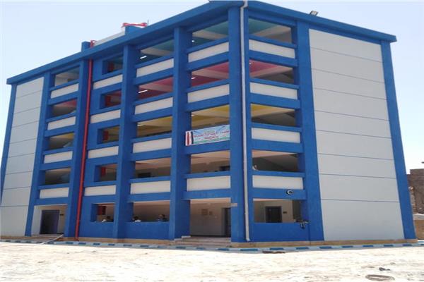 أحد المدارس الجديدة ياسيوط