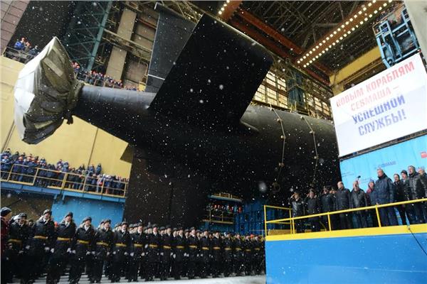 البحرية الروسية تتسلم الغواصة النووية "كازان" في الربع الأول من عام 2021 