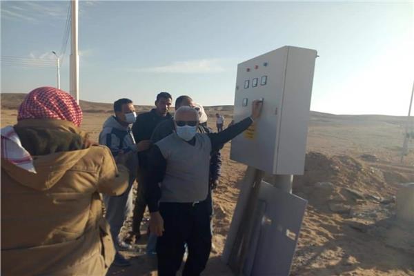 إطلاق التيار الكهربائي  في 8 قرى بمركزي الحسنة ونخل بوسط سيناء 