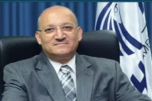 رشدى زكريا، رئيس مجلس ادارة الشركة القابضة لمصر للطيران