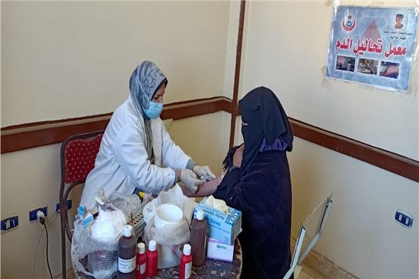  تقديم الخدمات الطبية لـ 1514 مواطن خلال قافلة بقرية أولاد الشيخ بمركز مغاغة بالمنيا