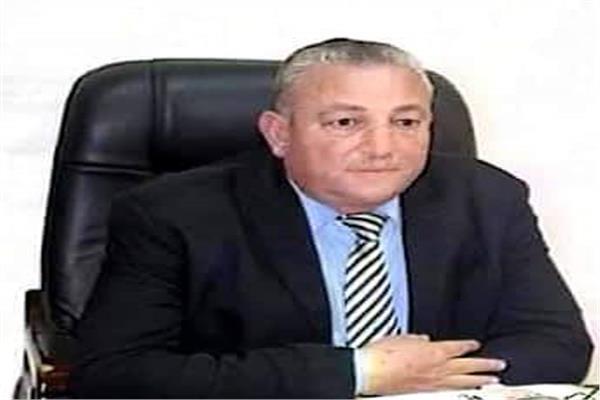  عبد الفتاح فكري، رئيس النقابة العامة للعاملين بالسكة الحديد ومترو الأنفاق