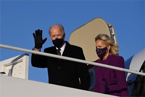 الرئيس الأمريكي المنتخب جو بايدن مع زوجته