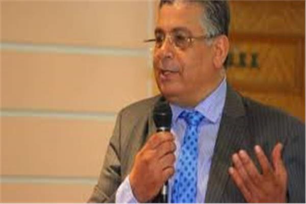 الدكتور محمود العدل، رئيس اللجنة الطبية باتحاد كرة اليد