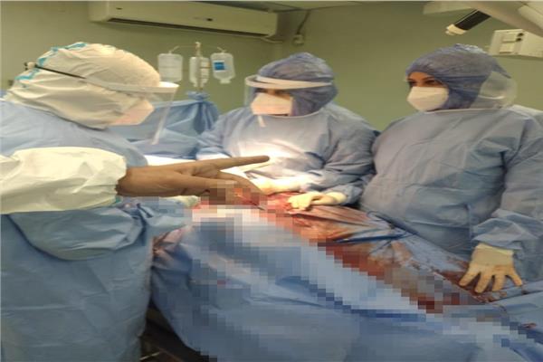  ولادة قيصرية لمريضة بـ كورونا بمستشفى الأحرار