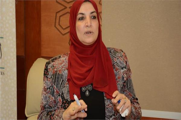 الدكتورة إلهام شاهين مساعد الأمين العام لمجمع البحوث الإسلامية لشئون الواعظات
