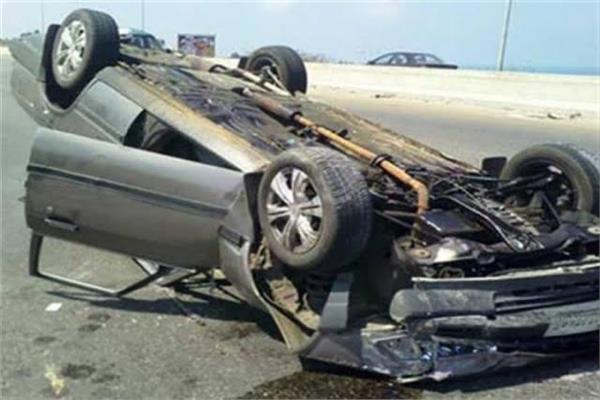 حادث انقلاب سيارة ملاكي في بني سويف