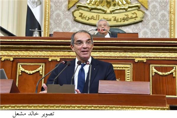 عمرو طلعت،وزير الإتصالات
