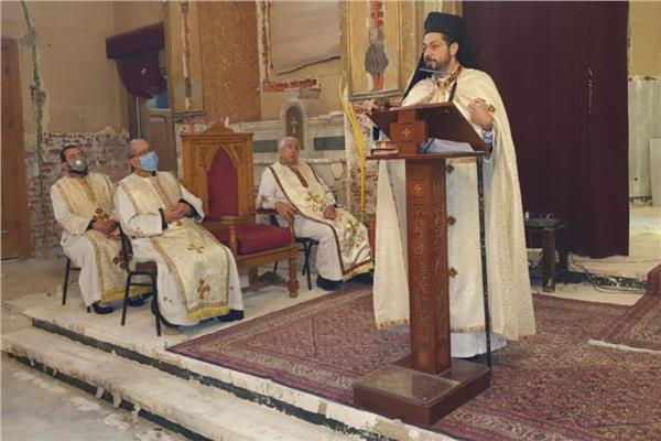  الأنبا باخوم يزور كنيسة قلب يسوع بمصر الجديدة
