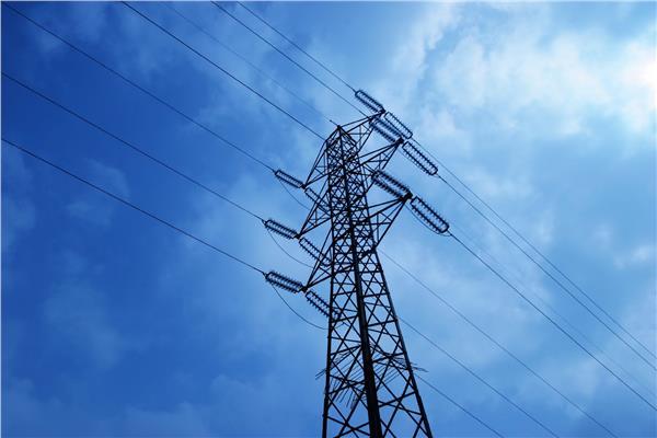 قطع الكهرباء عن 14 منطقة بنجع حمادي 