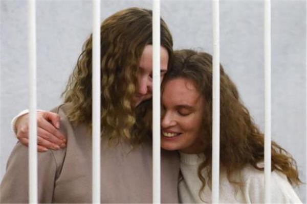  الحكم على صحافيتين بالسجن في بيلاروسيا