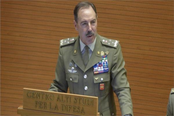 رئيس أركان الجيش الإيطالي الجنرال سالفاتوري فارينا