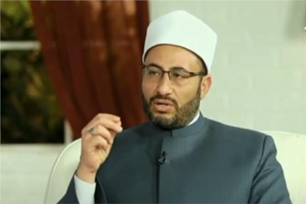 الدكتور محمود الهواري