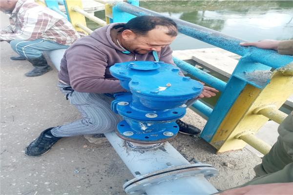 . رئيس مياه القناة : سيطرنا علي الكسور المفاجئة وإصلاحها في وقت قياسي