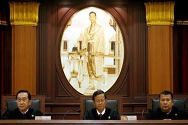 محكمة تايلاندية تفرج بكفالة عن 3 وزراء مدانين