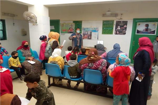 الكشف على 1600 مريض خلال قافله طبيه مجانية بمركز ابو حمص بالبحيرة 