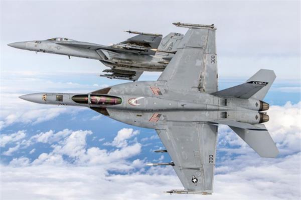 المقاتلة F / A-18E / F Super Hornet
