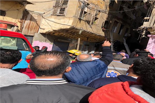 ننشر أسماء ضحايا ومصابي العقار المنهار في الإسكندرية| صور