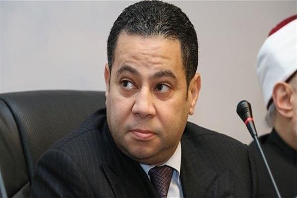  محمد حسونه وكيل وزارة قطاع الأعمال