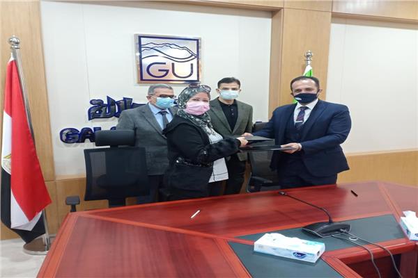 جامعة الجلالة توقع بروتوكول خدمة طبية مع المعمل المرجعي للمستشفيات الجامعية المصرية