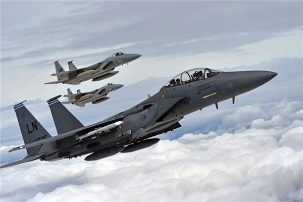 الطائرة المقاتلة F-15E Strike Eagle