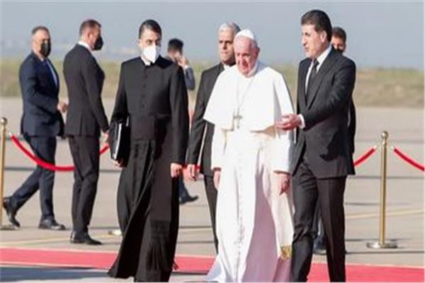 وصول البابا فرانسيس إلى الموصل