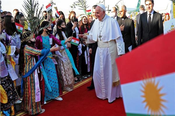 صورة البابا فرنسيس خلال زيارته في العراق