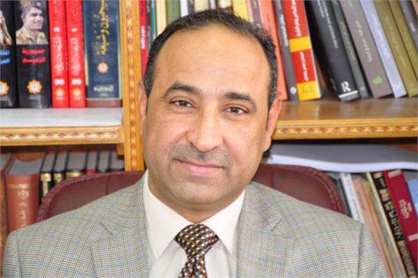  وزير الثقافة والسياحة والآثار العراقي حسن ناظم