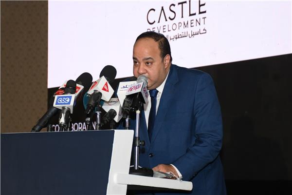 أحمد جلال خلال المؤتمر الصحفي