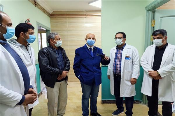 وكيل وزارة الصحة بالشرقية يتفقد مستشفي أبوحماد المركزي 