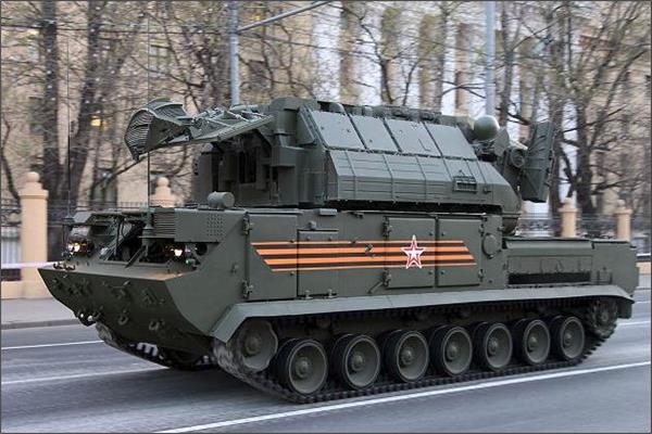 القوات الروسية تتسلم على أحدث نسخة من منظومة صواريخ" تور" المضادة للطائرات