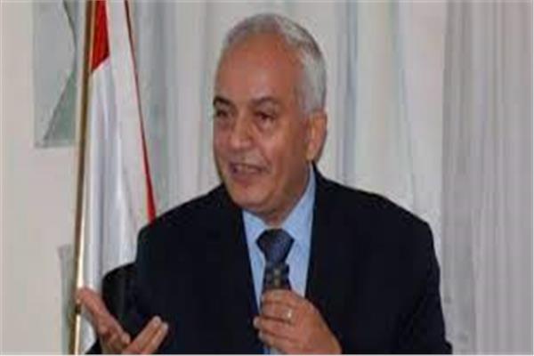 رضا حجازي ،نائب وزير التربية والتعليم لشؤون المعلمين