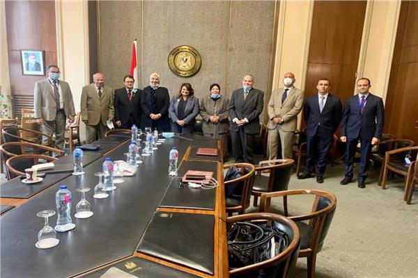 وزارة الخارجية تحتفي بالعلماء المصريين الفائزين بجائزة " كواني نكروما ٢٠٢٠" للتميز العلمي