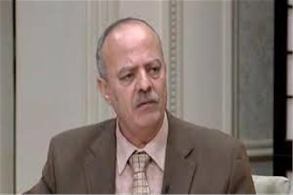 الدكتور إيهاب الطاهر، عضو مجلس إدارة نقابة الأطباء