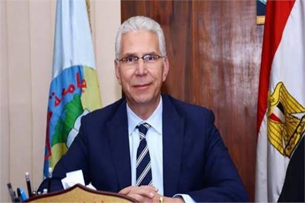 الدكتور كمال عكاشة، نائب رئيس جامعة طنطا لشئون الدراسات العليا والبحوث