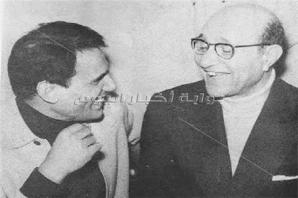 الموسيقار محمد عبدالوهاب و العندليب الأسمر - صورة إرشيفية 