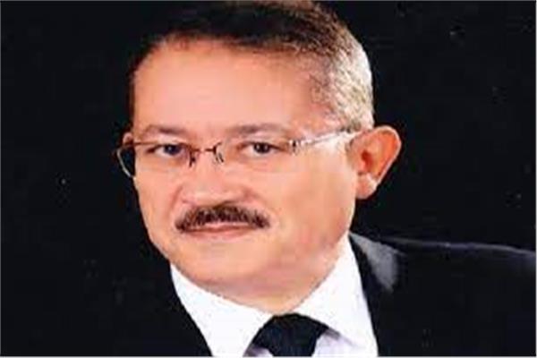 الدكتور اسامة عقيل، أستاذ هندسة الطرق والنقل بجامعة عين شمس