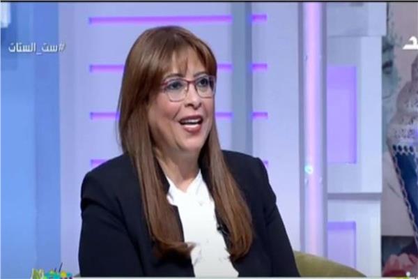  النائبة راندا مصطفى وكيل لجنة التعليم والبحث العلمي بمجلس الشيوخ