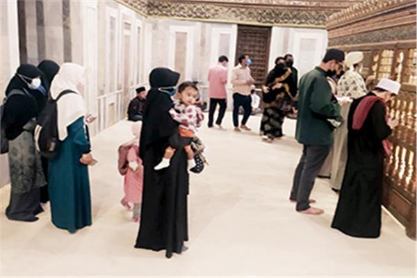 ضريح الإمام الشافعى يستقبل الزوار بعد تجديده