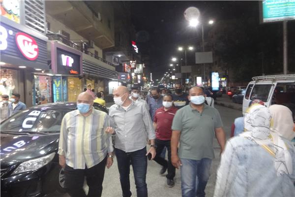 تحرير 162 مخالفة فى حملة مكبرة بشارع كورنيش النيل والممشى السياحي وميدان صلاح الدين