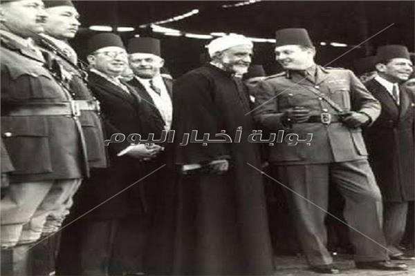 الشيخ المراغي والملك فاروق - أرشيف أخبار اليوم