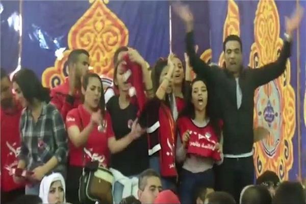 شادي محمد خلال رقصه في انتخابات الأهلي