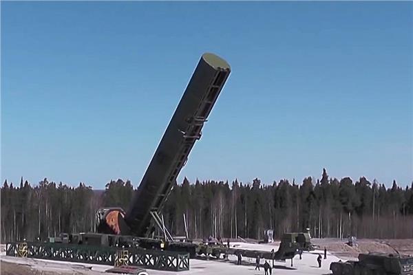 روسيا تجري ثلاث عمليات إطلاق تجريبية لأحدث صواريخ باليستية عابرة للقارات     